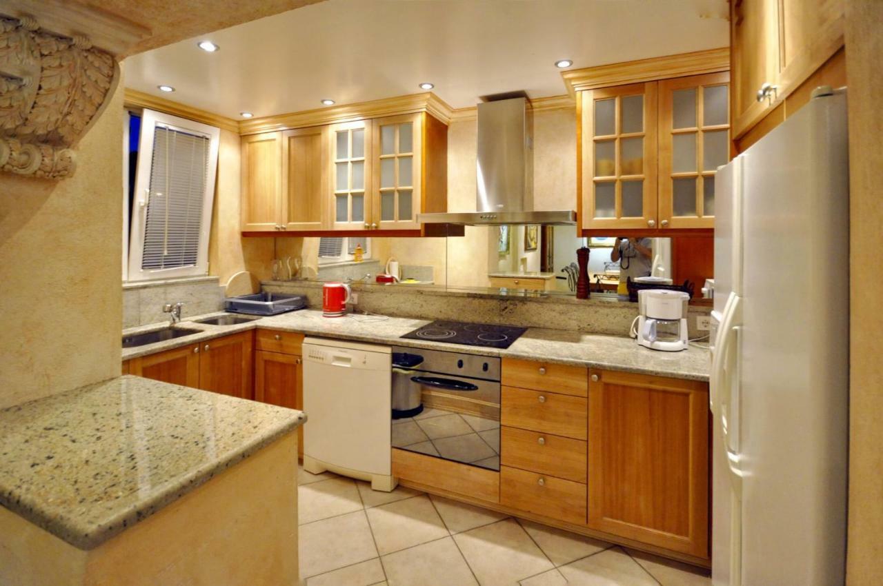 Villa Marjan - 3 Bdr, 3 Bath, Parking 斯普利特 外观 照片
